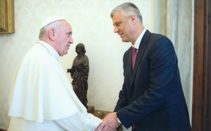 Koha Ditore: Papa Franjo primio Hašima Tačij i Isu Mustafu