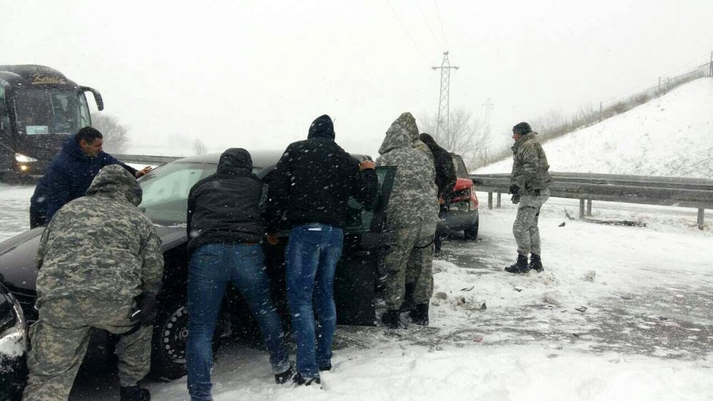 Žandarmerija pomaže