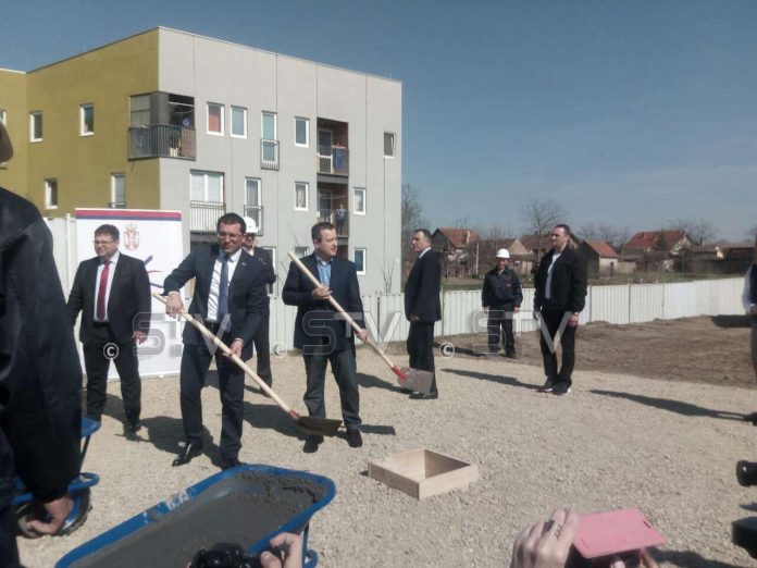 Sremska Mitrovica: kamen temeljac zgrade sa 40 stanova za izbeglice!