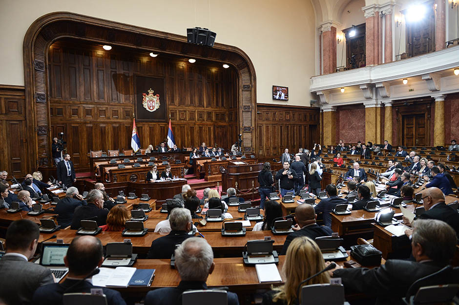 Skupština Srbije: žestoga rasprava o budućem Zaštitniku građana