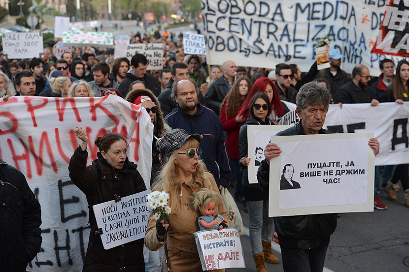 Suta u 11 časova protestvuju građani bloka 45 na Novom Beogradu