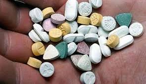 Novi Sad: kod građanina Hrvatske pronađeno 40.000 psihoaktivnih tableta