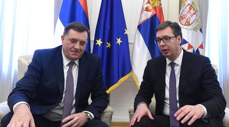 Konferencija za medije Vučića i Dodika: Srbija nesebićno pomaže RS