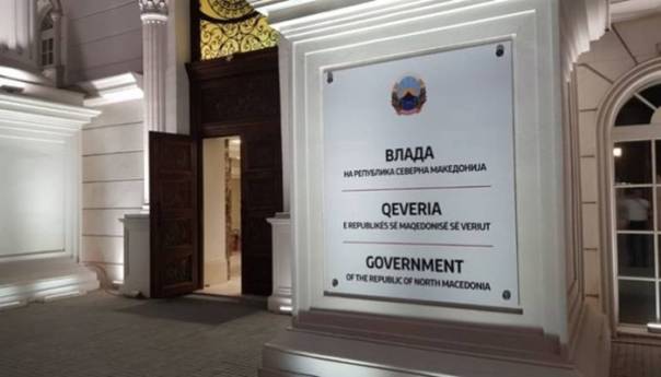Severna Makedonija: Na zgradu Vlade tabla sa novim imenom