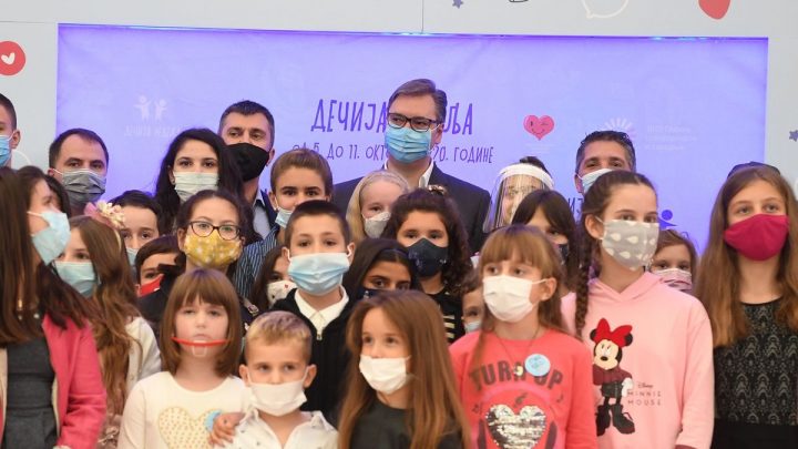 Vučić ne prihvata ultimatume