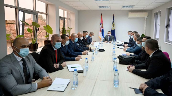 Министар Вулин одржао колегијум са начелником ПУ Нови Сад и начелницима полицијских станица