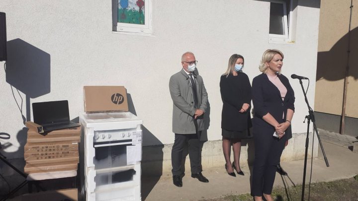 Министарка Кисић Тепавчевић посетила Сигурну кућу у Београду