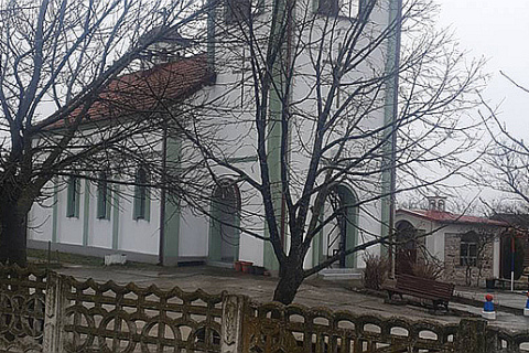 Obijena i opljačkana crkva u Klokotu na Kosovu i Metohiji