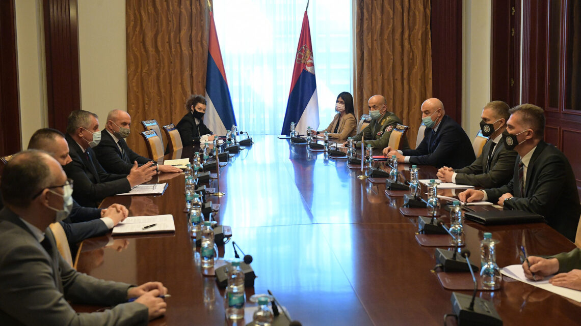 Sastanak ministra Stefanovića sa predsednikom Vlade RS Viškovićem