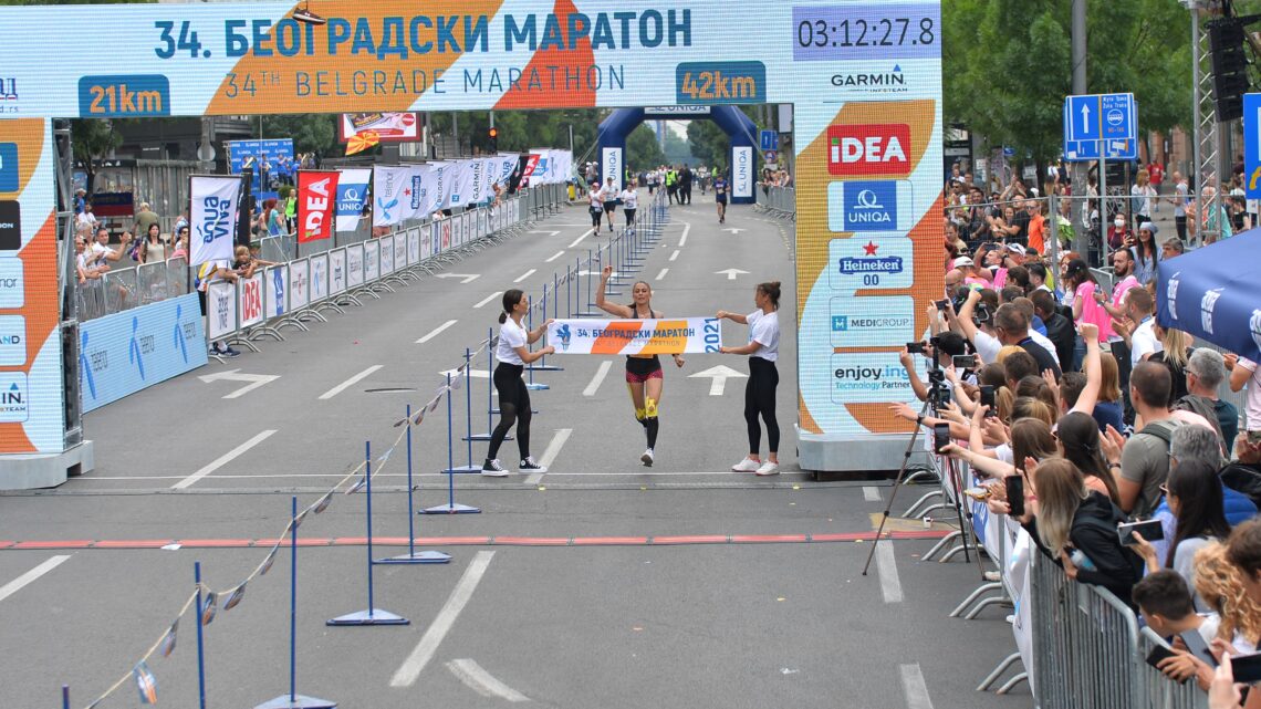 Kapetan prve klase Nevena Jovanović pobedila na 34. Beogradskom maratonu