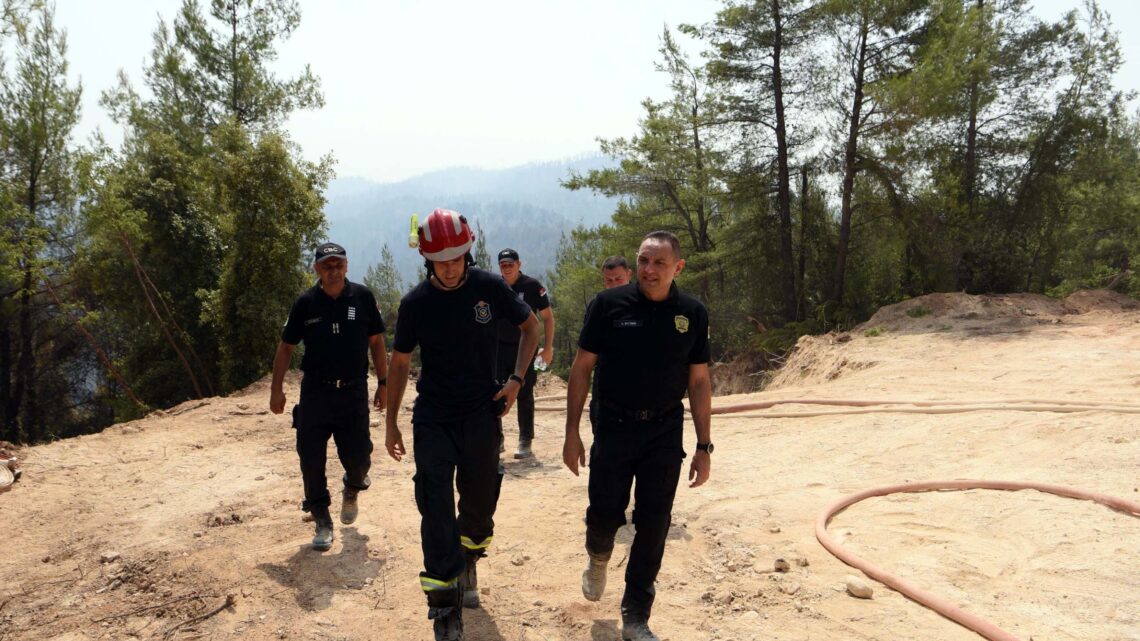 Изузетан допринос српских ватрогасаца у гашењу пожара у Грчкој