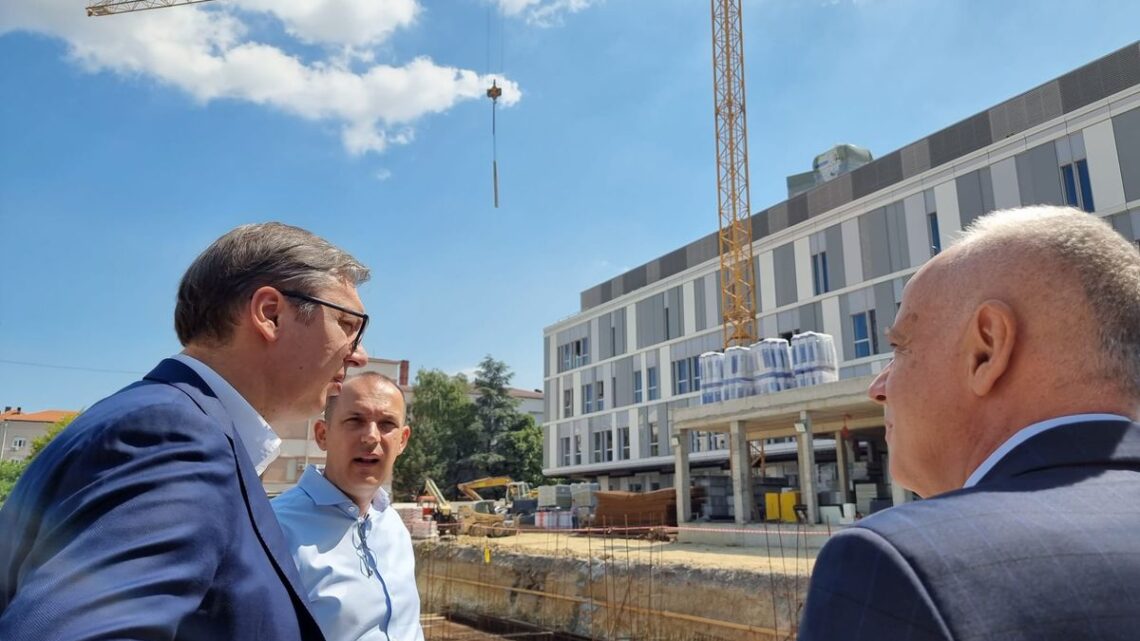 Vučić obišao završne radove na rekonstrukciji i izgradnji KCS