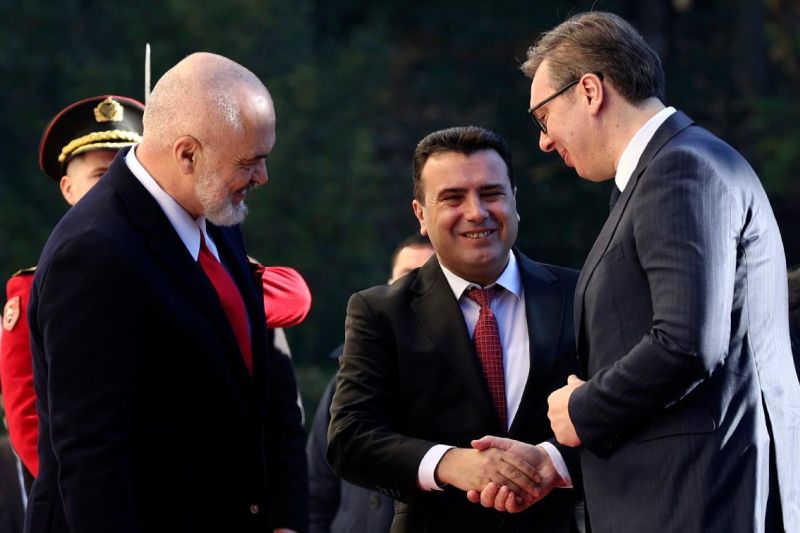 Na samitu “Otvoreni Balkan” u Tirani potpisano više sporazuma
