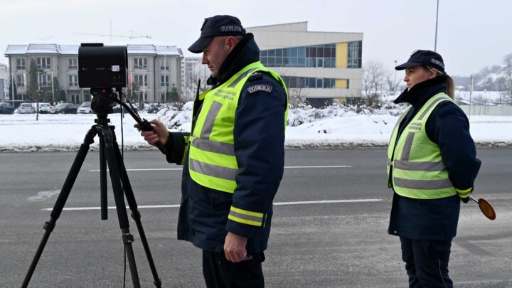 Нaставља се појачана контрола саобраћаја на свим путним правцима у Србији