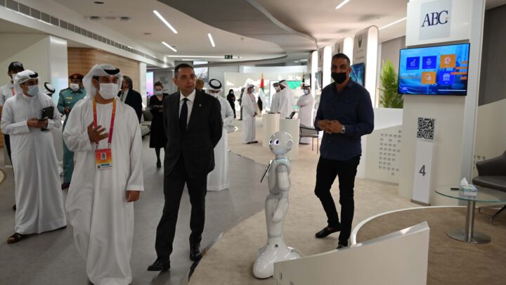 Вулин посетио је Српски павиљон на “EXPO 2020” у Дубаиу