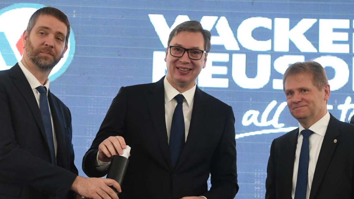 Vučić na ceremoniji obeležavanja početka radova na izgradnji nove fabrike kompanije “Wacker Neuson”