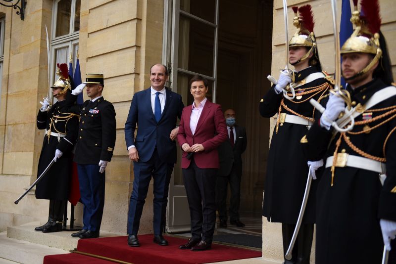 Predsednik Francuske posvećen unapređenju odnosa sa Srbijom