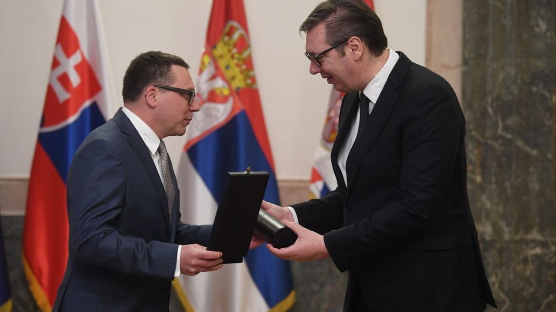 Uručenje Ordena srpske zastave drugog stepena predsedniku Evropske agencije za saradnju u krivičnim stvarima (Eurojust)