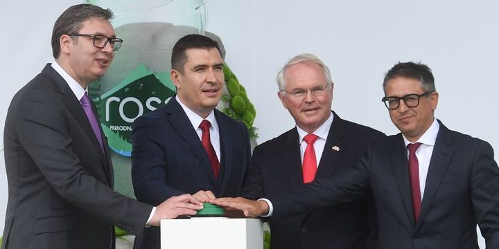 Vučić prisustvovao otvaranju punionice gazirane vode Rosa Homolje