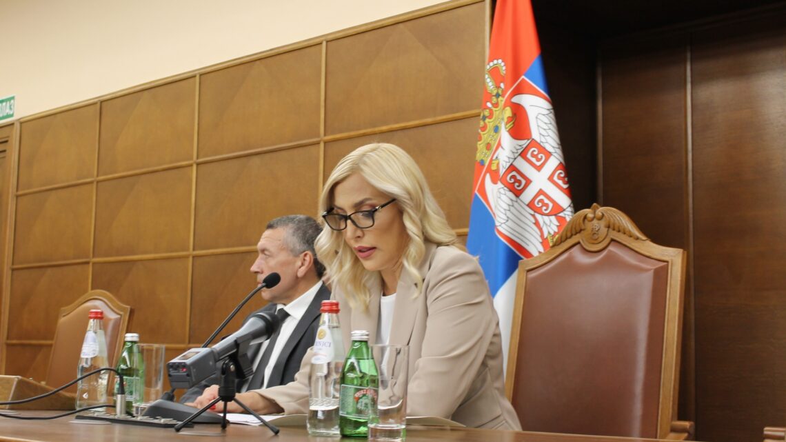 Уручени уговори о додели средстава прикупљених по основу опортунитета Уручени уговори о додели средстава прикупљених по основу опортунитета