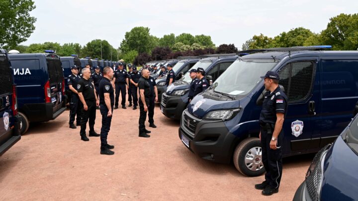 Свих 27 полицијских управа добило нове марице