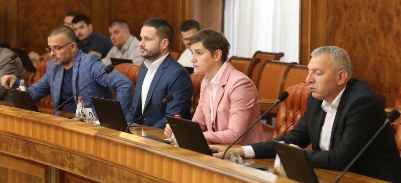 Укинута забрана извоза свих врста уља Укинута забрана извоза свих врста уља