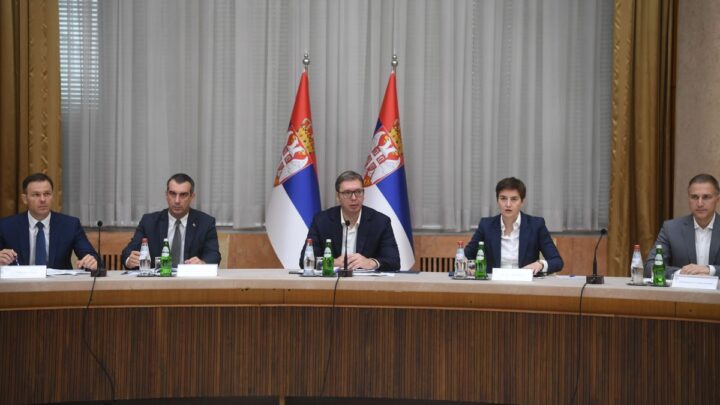 Vučić predsedavao sednicom Saveta za nacionalnu bezbednost