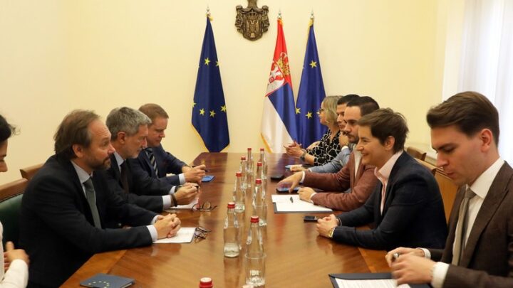 Пуноправно чланство Србије у ЕУ остаје спољнополитички приоритет