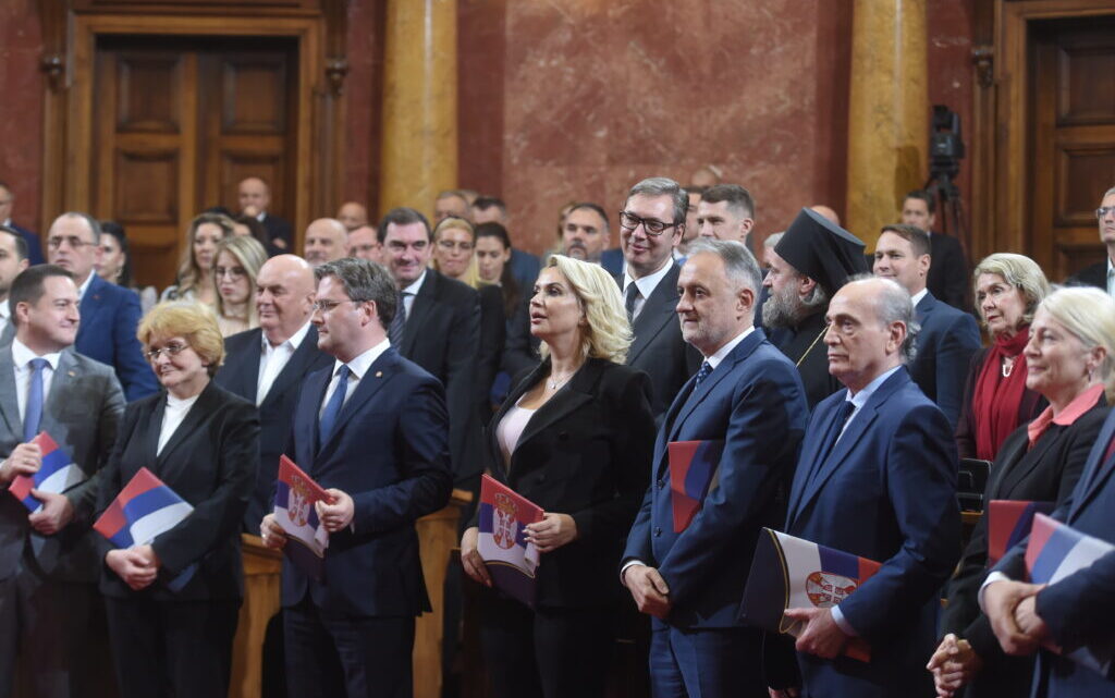 Izglasana nova Vlada Srbije, premijerka i ministri položili zakletvu