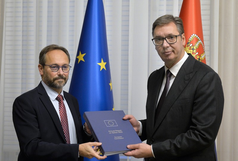 Uručen izveštaj EK o napretku Srbije u procesu evrointegracija