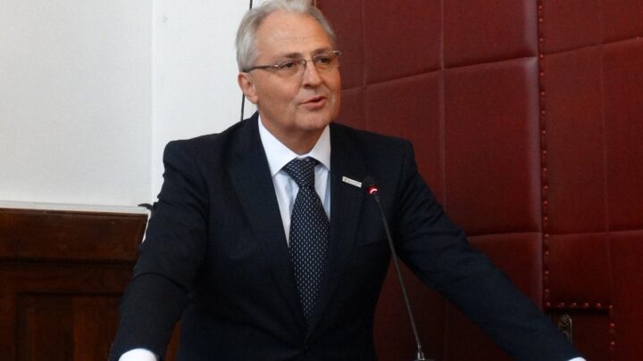Dragan Radovanović ponovo izabran za predsednika Crvenog krsta Srbije
