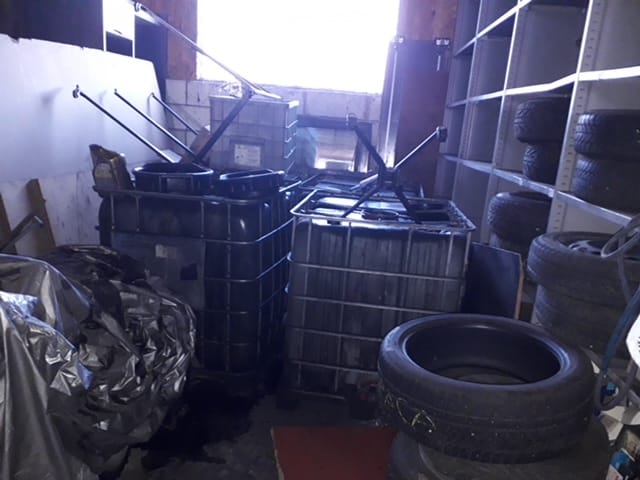 Контрола поступања са отпадним моторним уљем у београдским ауто-сервисима