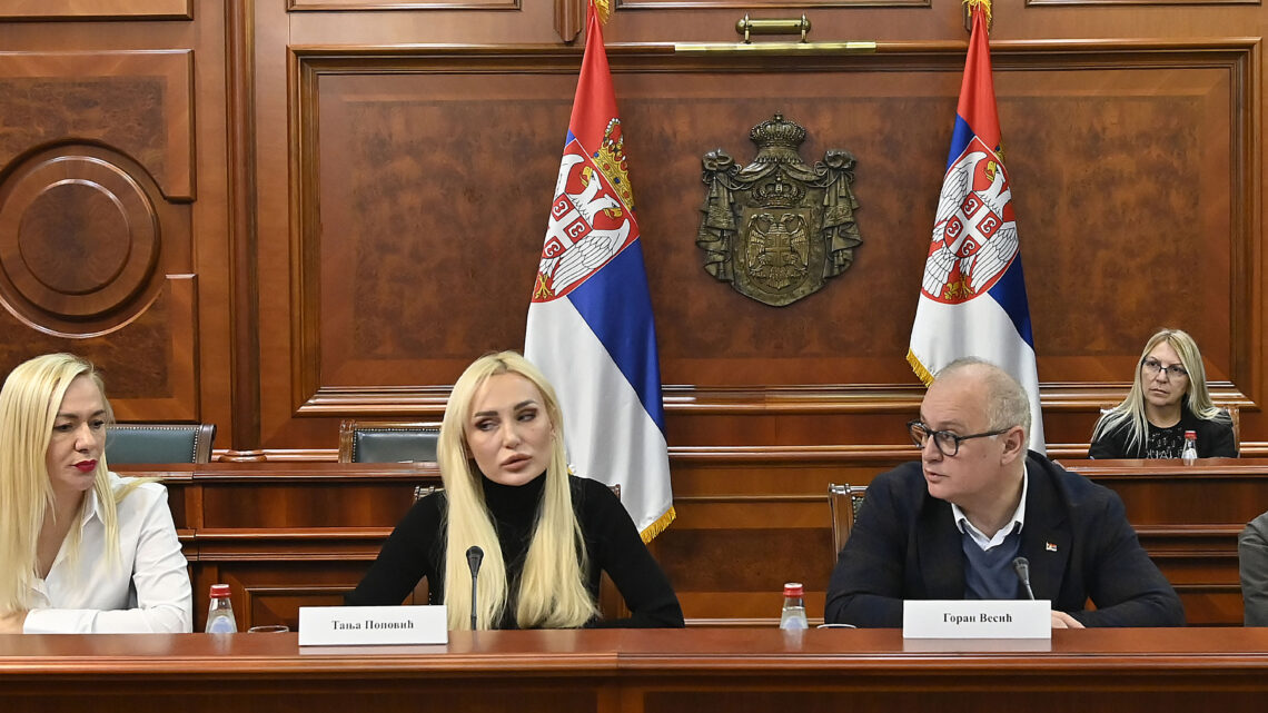 За пројекте у Овчарско-кабларској клисури и јужној и западној Србији 1,4 милијарде динара За пројекте у Овчарско-кабларској клисури и јужној и западној Србији 1,4 милијарде динара
