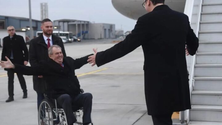 Vučić dočekao Zemana: Poslednji veliki državnik današnjice i prijatelj Srbije