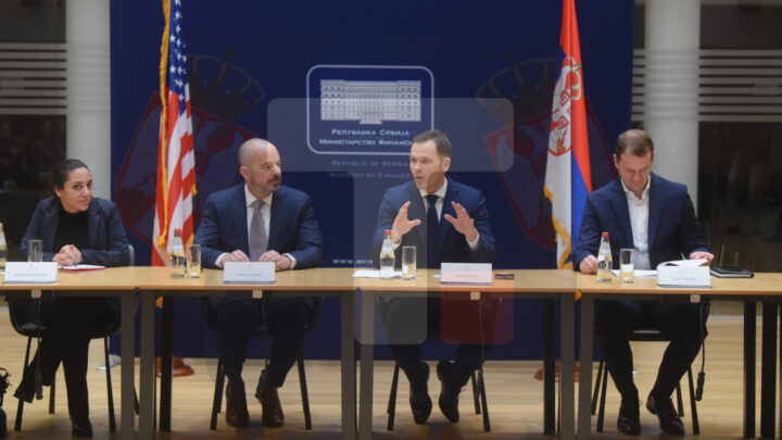 Држава подстиче инвеститоре да развијају послове у Србији