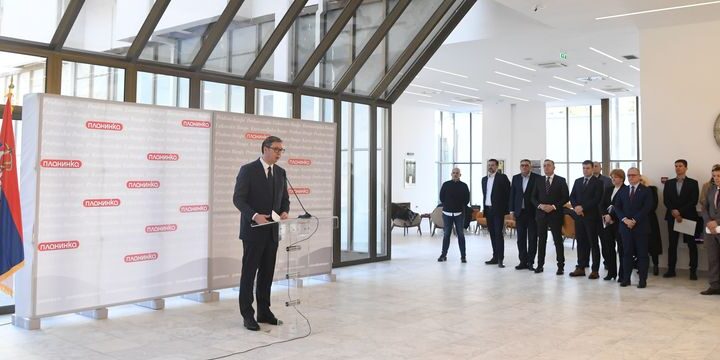 Predsednik Vučić prisustvovao svečanom otvaranju rekonstruisanog hotela „Planinka“