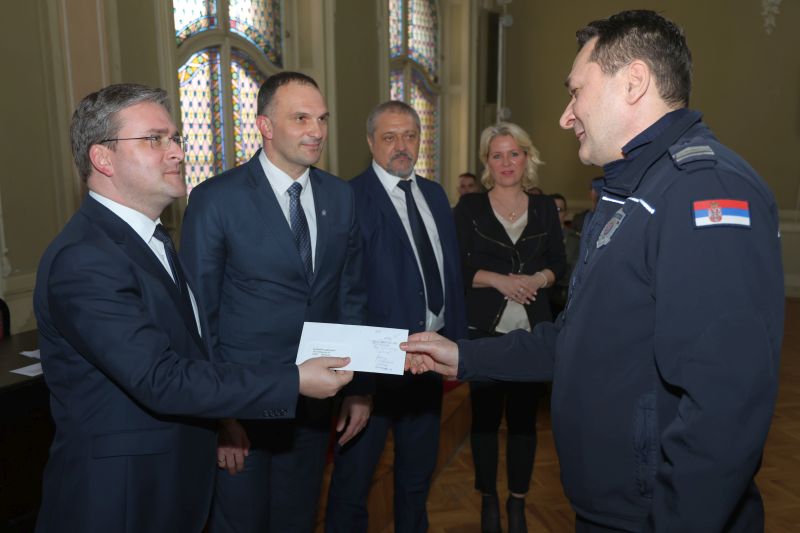 Борачке легитимације за грађане Зрењанина који су учествовали у ратним сукобима Борачке легитимације за грађане Зрењанина који су учествовали у ратним сукобима
