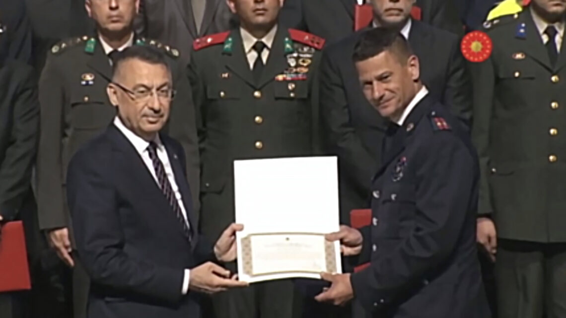 Уручена медаља Републике Турске припаднику МУП-а Давору Видовићу