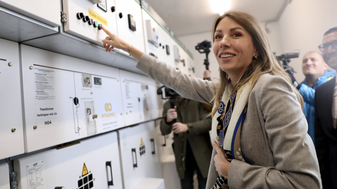 Ђедовић присуствовала отварању највеће соларне електране у Србији