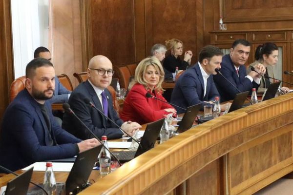 Влада Србије усвојила више уредби и одлука Влада Србије усвојила више уредби и одлука
