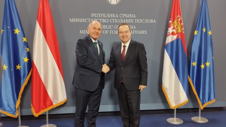 Дачић са председником аустријског парламента Соботком