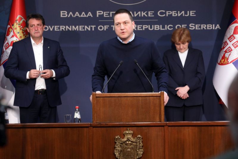 Trodnevna žalost u Srbiji zbog tragedije u OŠ „Vladislav Ribnikar”