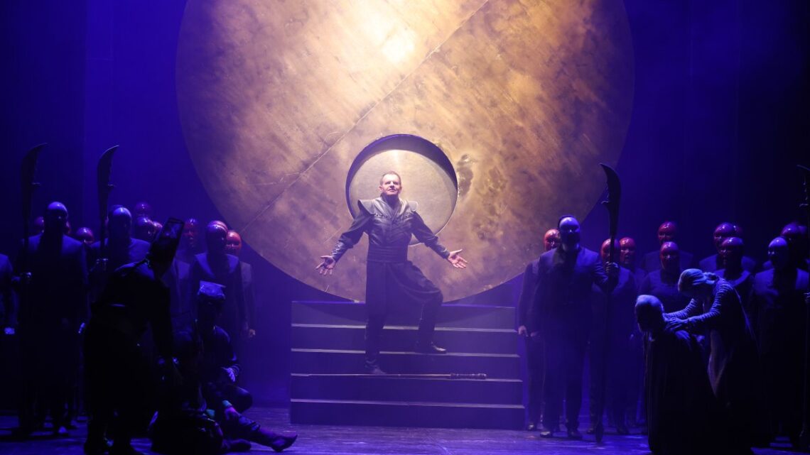 Извођење опере „Турандот” на Великој сцени Народног позоришта обележава се јубилејом првака Опере и премијерним извођењима