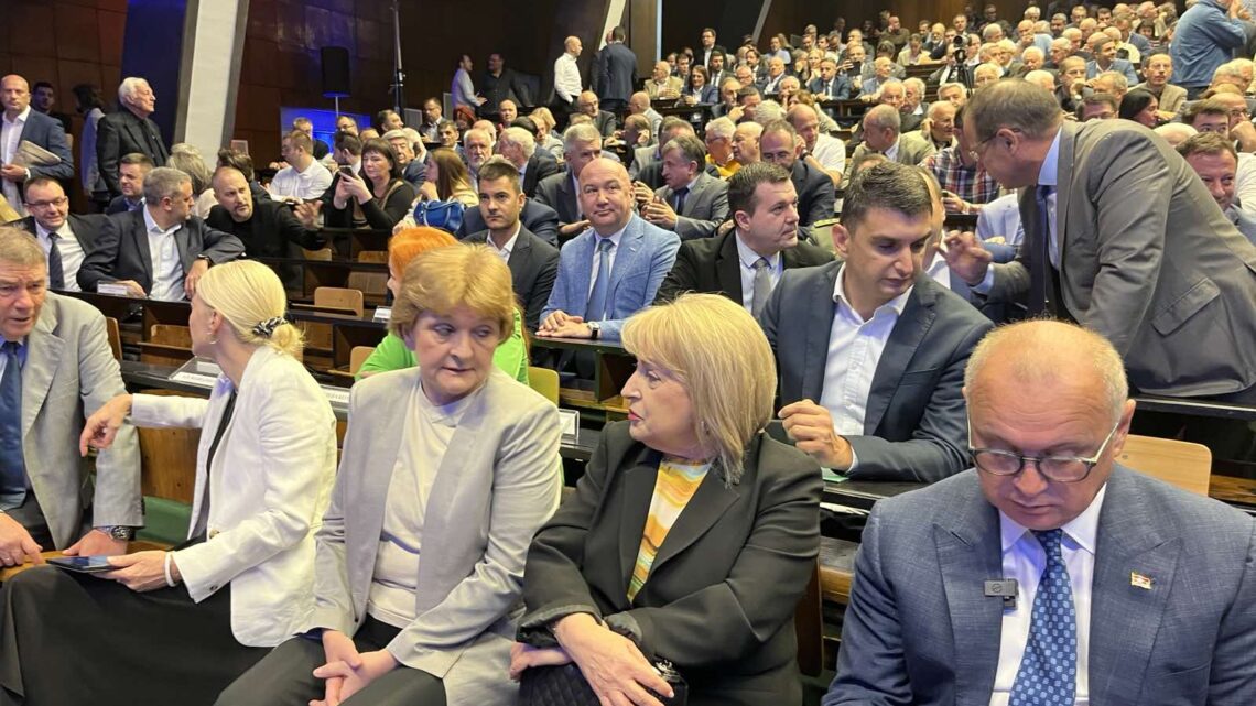 Обележено 150 година високог образовања из области машинства и 75 година Машинског факултета Универзитету у Београду Обележено 150 година високог образовања из области машинства и 75 година Машинског факултета Универзитету у Београду