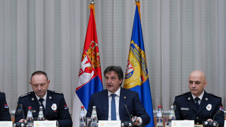 У последњих 10 година константан пад стопе криминала у Србији