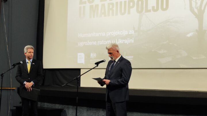 Održana humanitarna projekcija filma „20 dana u Mariupolju“