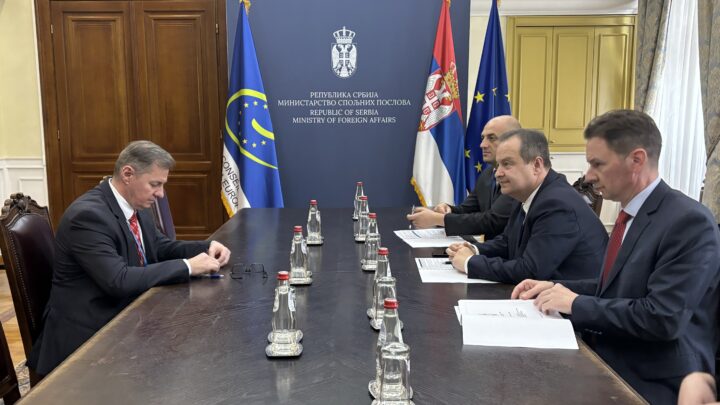 Министар Дачић са шефом канцеларије Савета Европе Бабићем