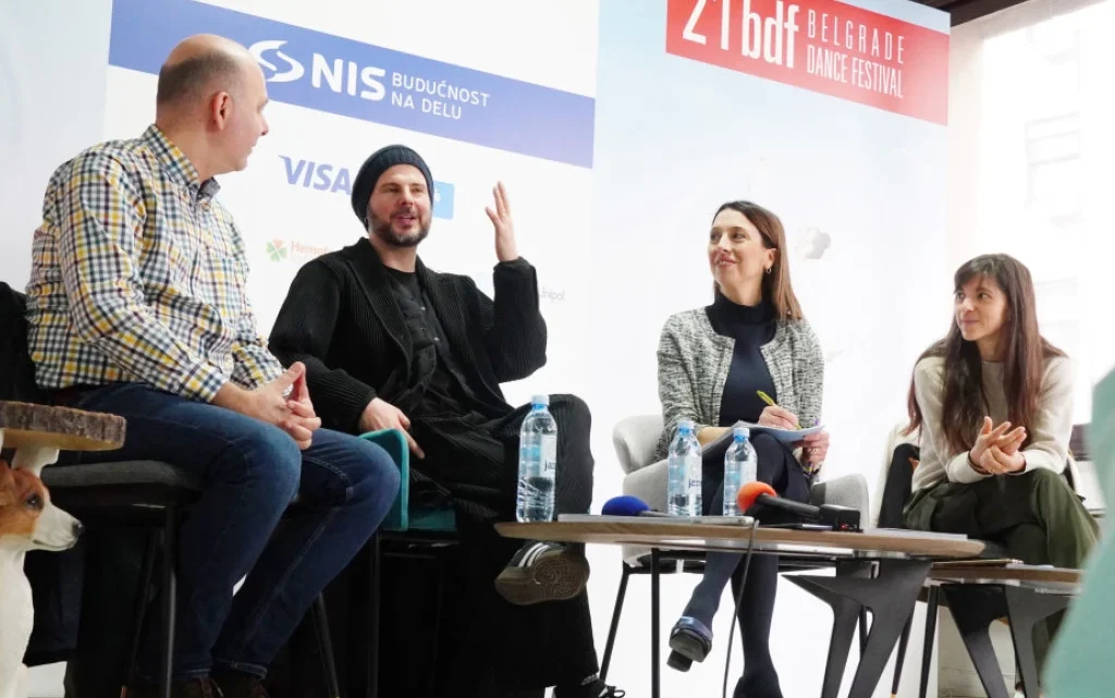 Beogradski festival igre: Predstava “Neuhvatljiva tačka odlaganja” biće premijerno izvedena 7. marta u Bioskopu Balkan Beogradski festival igre: Predstava “Neuhvatljiva tačka odlaganja” biće premijerno izvedena 7. marta u Bioskopu Balkan