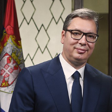 Председник Вучић честитао Рамазански бајрам