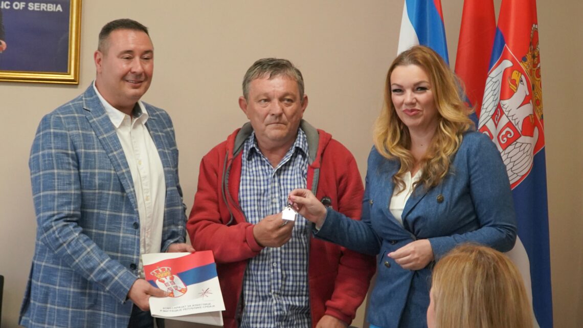 Континуирана подршка избегличким породицама Континуирана подршка избегличким породицама